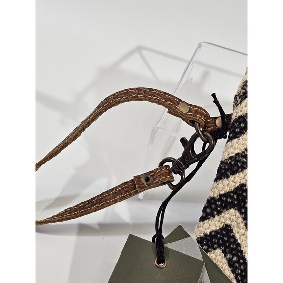 MW Myra Handbags Cat's Eye Small Bag Clutch Wristlet Pouch S-1301 Fur‎ Purse NEW - Picture 5 of 9